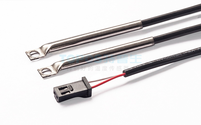 Special temperature sensor for induction cooker